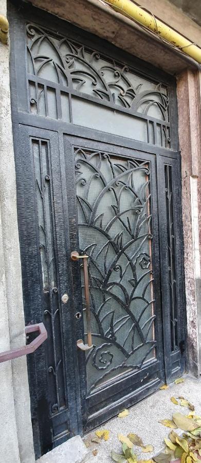 Sweet Dreams Suites Cismigiu Gardens Bukarest Exterior foto